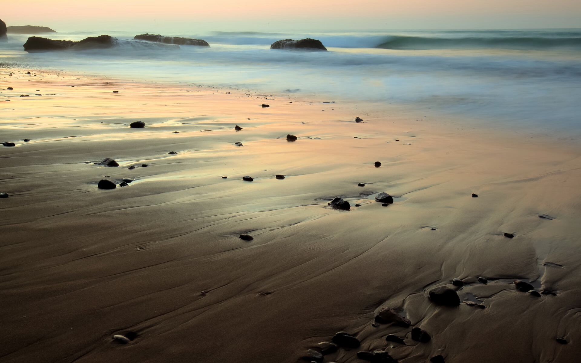 开云官方app入口-杜兰特定律，当F1街道赛的引擎轰鸣遇见舞台越大越强大的灵魂