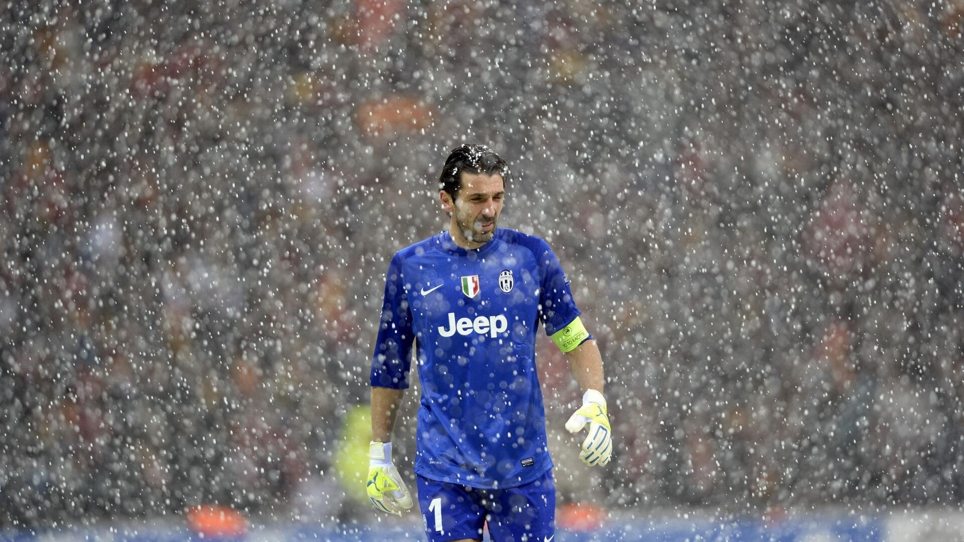 开云官方app入口-南美与非洲的绿茵对话，巴斯托尼攻防两端的统治性演出