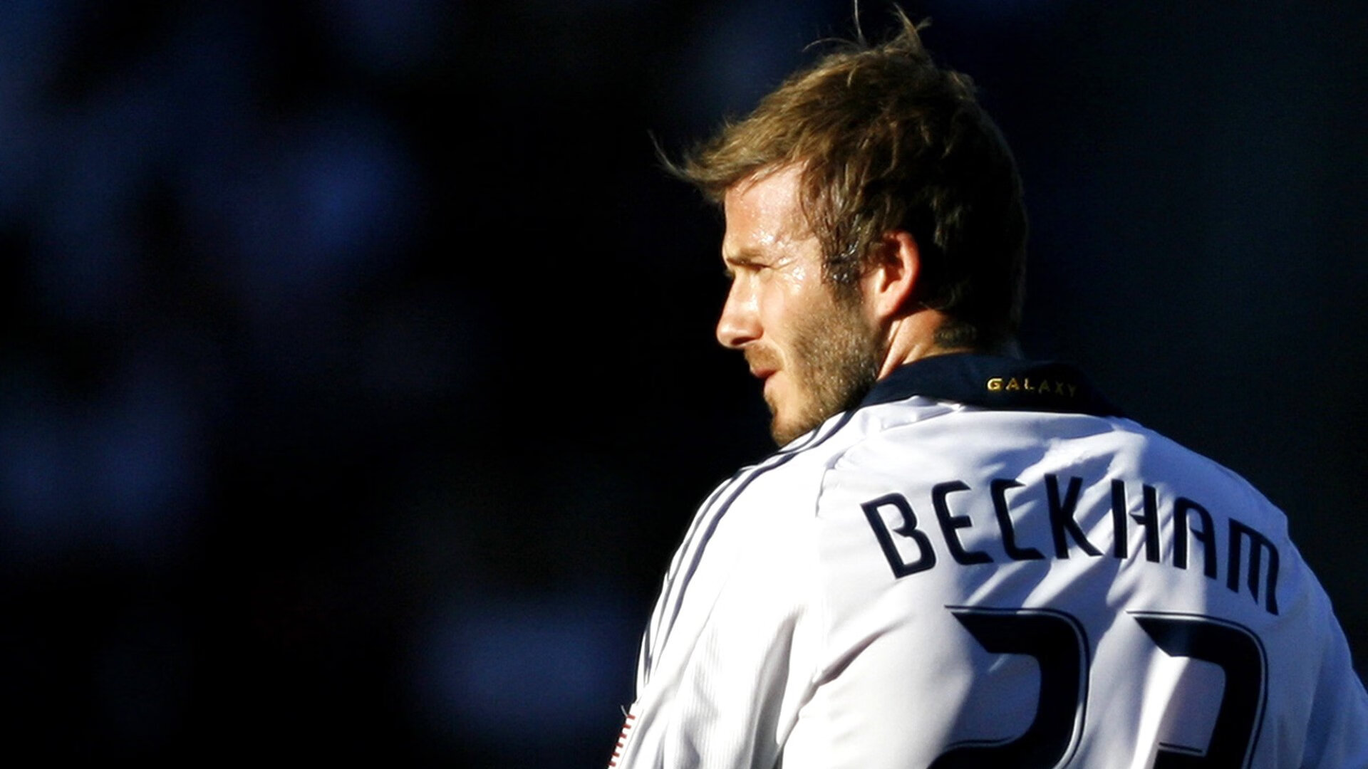 孤星闪耀，当奥地利风暴席卷三狮军团，张继科用乒乓球写下唯一性史诗